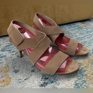 PEDRO GARCIA Tan Suede Sandals Heels Size 8/38